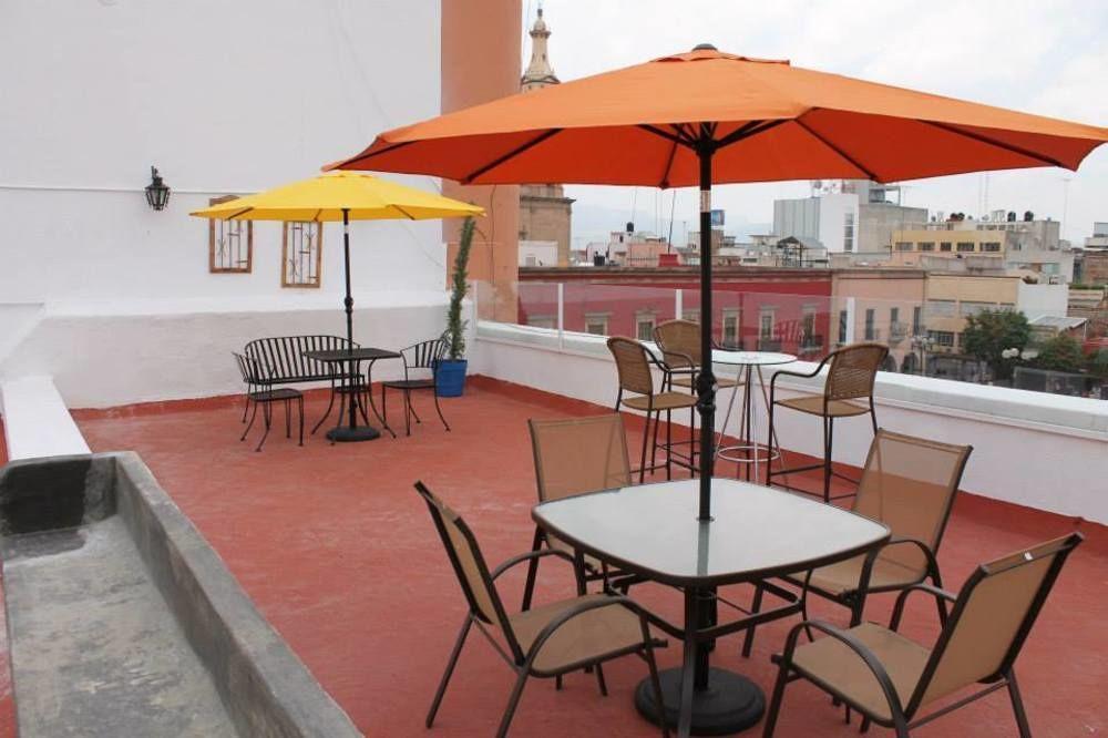 Hostal El Armario León Buitenkant foto
