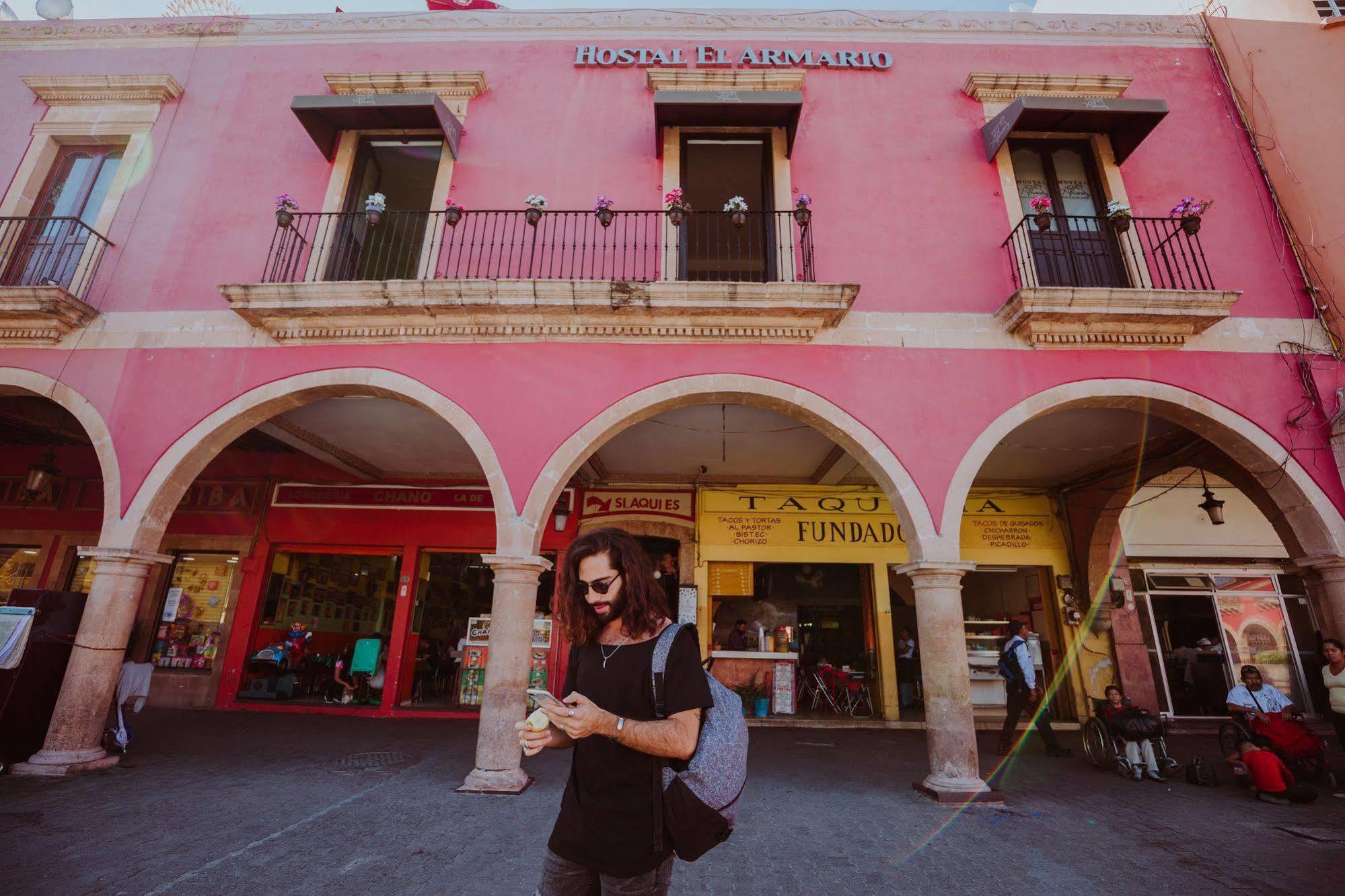 Hostal El Armario León Buitenkant foto